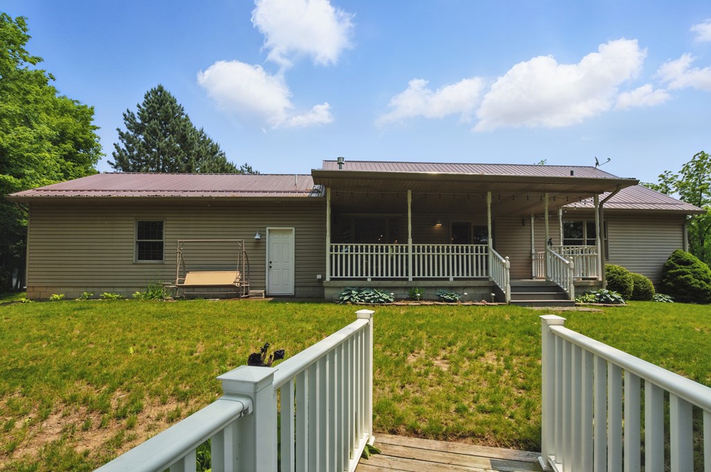 685 Timothy Drive, Willard, Ohio 44890, 3 Bedrooms Bedrooms, ,2 BathroomsBathrooms,Residential,For Sale,Timothy Drive,9067189