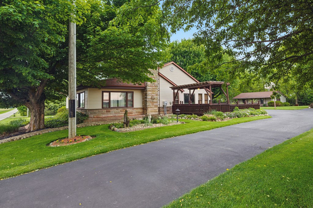 1286 Bucyrus-Nevada Road, Bucyrus, Ohio 44820, 3 Bedrooms Bedrooms, ,1 BathroomBathrooms,Residential,For Sale,Bucyrus-Nevada Road,9067233