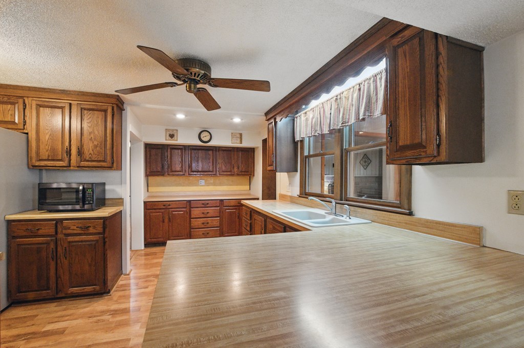 1286 Bucyrus-Nevada Road, Bucyrus, Ohio 44820, 3 Bedrooms Bedrooms, ,1 BathroomBathrooms,Residential,For Sale,Bucyrus-Nevada Road,9067233