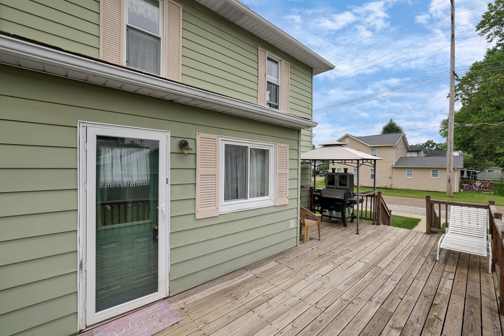 300 Walnut Street, Mount Vernon, Ohio 43050, 3 Bedrooms Bedrooms, ,1 BathroomBathrooms,Residential,For Sale,Walnut Street,9067235