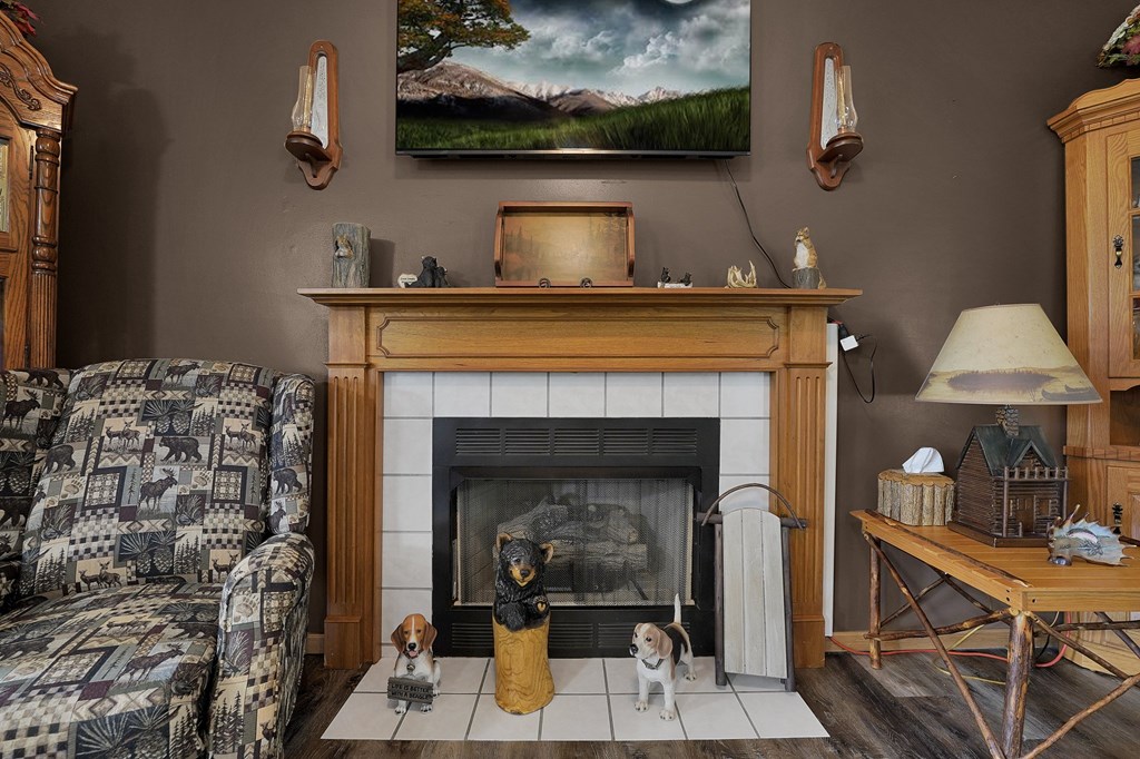 1923 August Drive, Ontario, Ohio 44906, 3 Bedrooms Bedrooms, ,2 BathroomsBathrooms,Residential,For Sale,August Drive,9067236