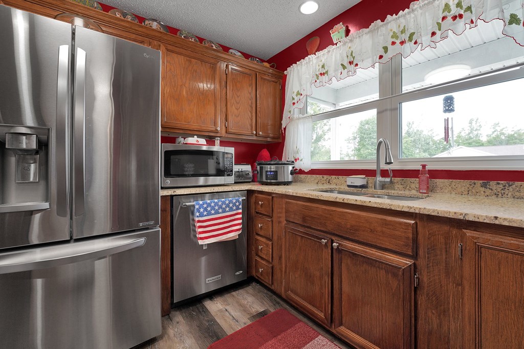 1923 August Drive, Ontario, Ohio 44906, 3 Bedrooms Bedrooms, ,2 BathroomsBathrooms,Residential,For Sale,August Drive,9067236