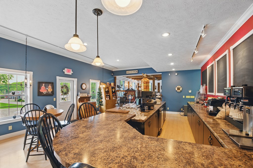 93 S Ohio Street, Ashland, Ohio 44805, ,Commercial Sale,For Sale,S Ohio Street,9067238
