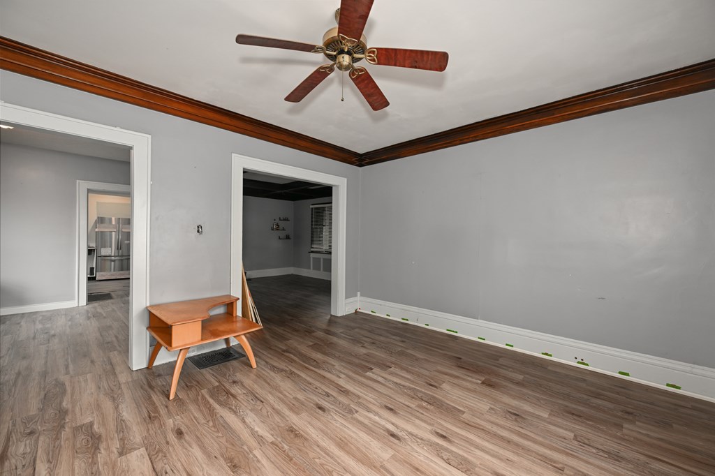 973 W Exchange Street, Akron, Ohio 44302, 4 Bedrooms Bedrooms, ,Residential Income,For Sale,Exchange Street,9067245