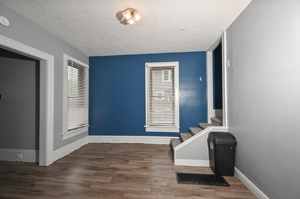 973 W Exchange Street, Akron, Ohio 44302, 4 Bedrooms Bedrooms, ,Residential Income,For Sale,Exchange Street,9067245
