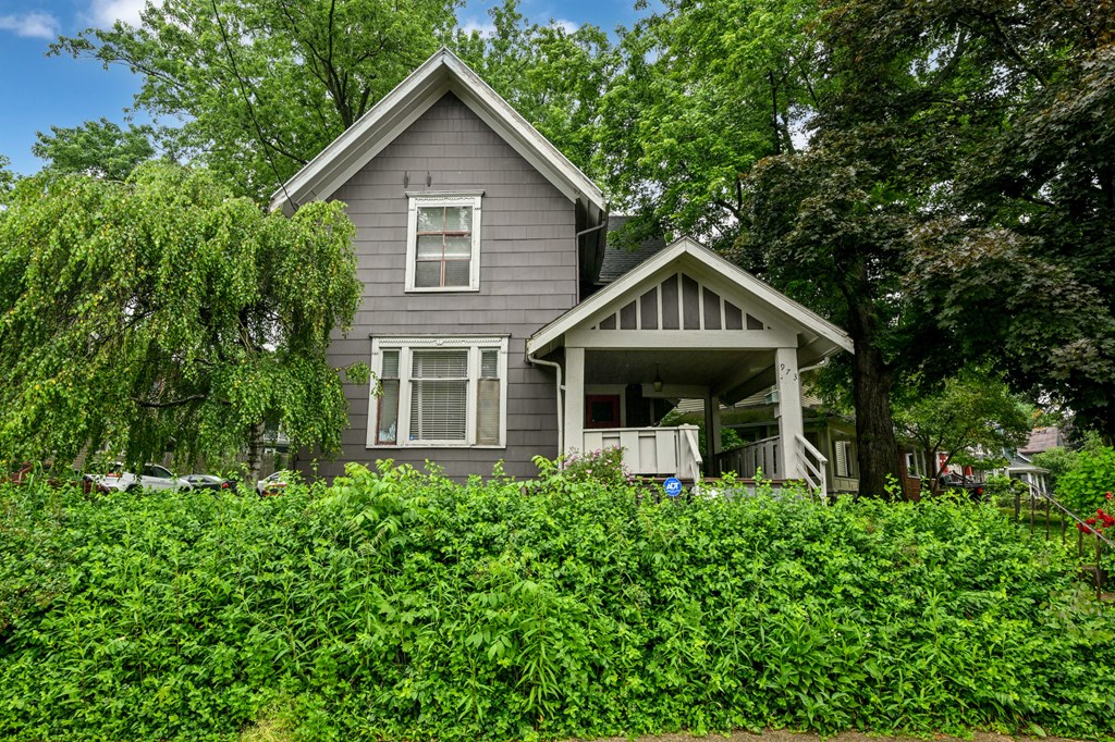 973 W Exchange Street, Akron, Ohio 44302, 4 Bedrooms Bedrooms, ,Residential Income,For Sale,Exchange Street,9067245