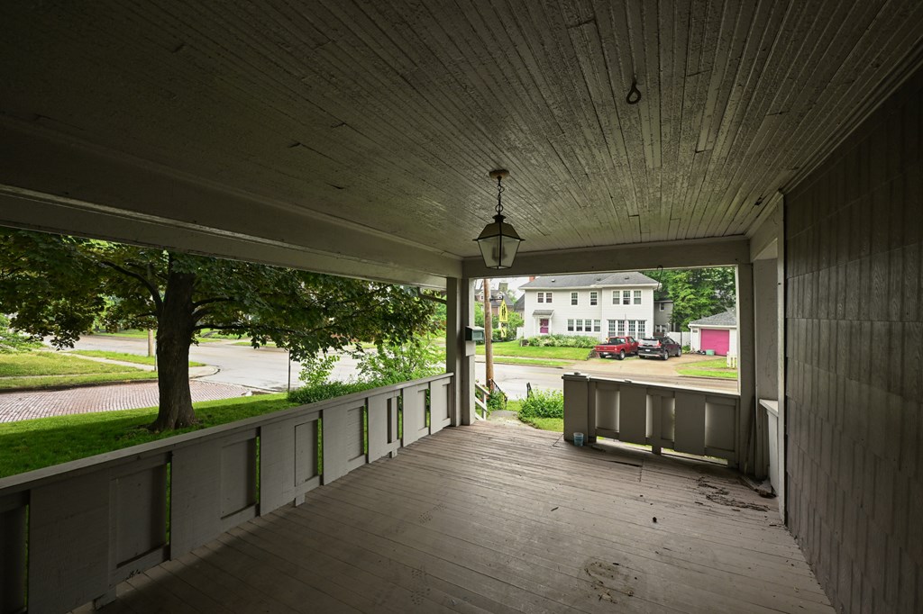 973 W Exchange Street, Akron, Ohio 44302, 4 Bedrooms Bedrooms, ,Residential Income,For Sale,Exchange Street,9067245