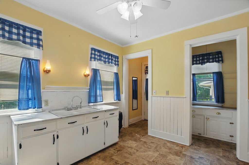316 Cherry Street, Galion, Ohio 44833, 3 Bedrooms Bedrooms, ,1 BathroomBathrooms,Residential,For Sale,Cherry Street,9067266