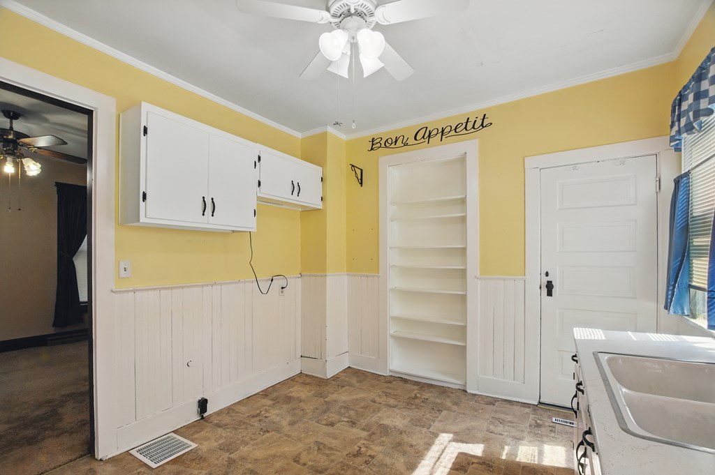 316 Cherry Street, Galion, Ohio 44833, 3 Bedrooms Bedrooms, ,1 BathroomBathrooms,Residential,For Sale,Cherry Street,9067266