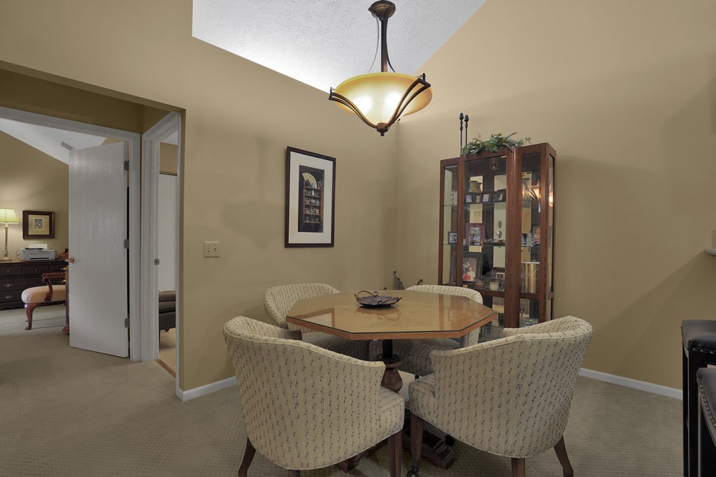 810 Whippoorwill Lane, Mansfield, Ohio 44906, 2 Bedrooms Bedrooms, ,2 BathroomsBathrooms,Residential,For Sale,Whippoorwill Lane,9067273