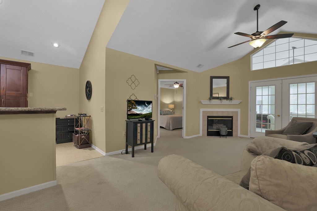 810 Whippoorwill Lane, Mansfield, Ohio 44906, 2 Bedrooms Bedrooms, ,2 BathroomsBathrooms,Residential,For Sale,Whippoorwill Lane,9067273