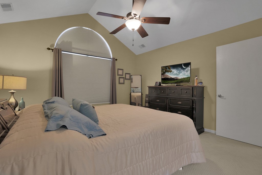 810 Whippoorwill Lane, Mansfield, Ohio 44906, 2 Bedrooms Bedrooms, ,2 BathroomsBathrooms,Residential,For Sale,Whippoorwill Lane,9067273