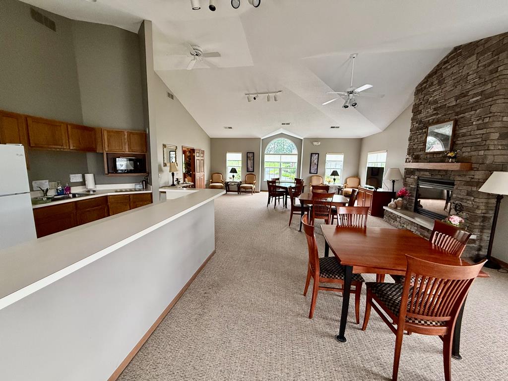 810 Whippoorwill Lane, Mansfield, Ohio 44906, 2 Bedrooms Bedrooms, ,2 BathroomsBathrooms,Residential,For Sale,Whippoorwill Lane,9067273