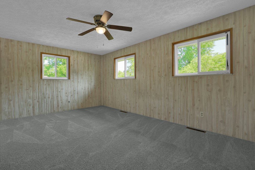 153 Templeton Terrace, Mansfield, Ohio 44904, 2 Bedrooms Bedrooms, ,1 BathroomBathrooms,Residential,For Sale,Templeton Terrace,9067278