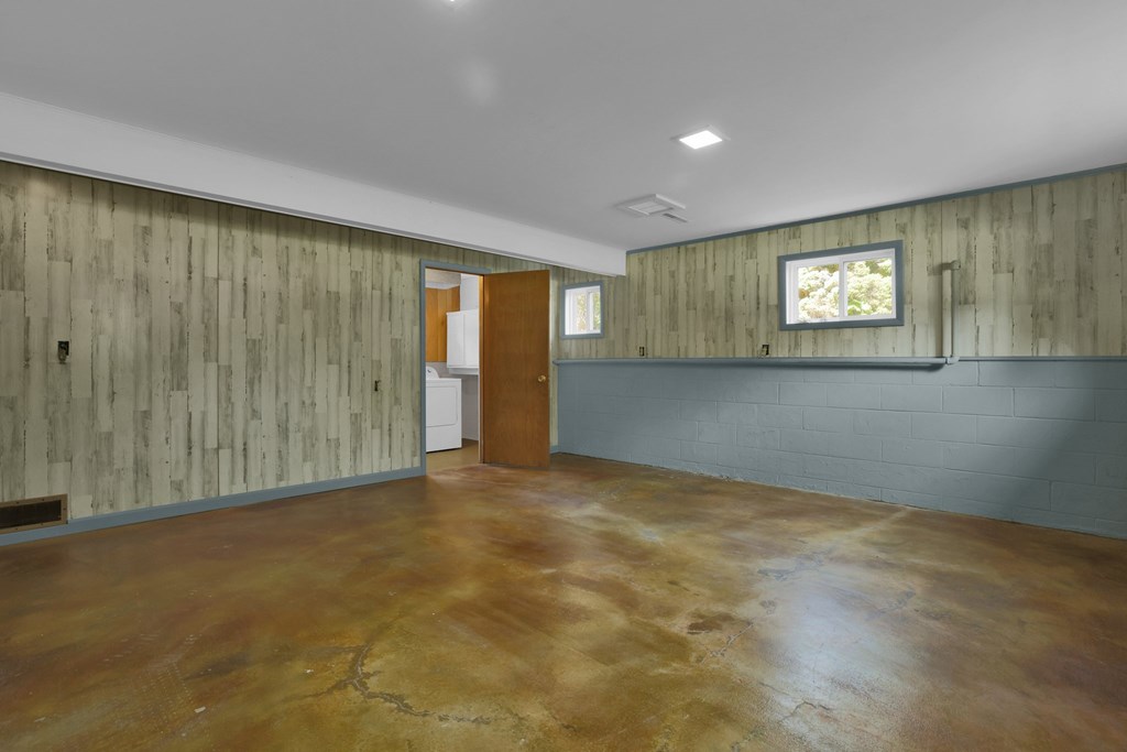 153 Templeton Terrace, Mansfield, Ohio 44904, 2 Bedrooms Bedrooms, ,1 BathroomBathrooms,Residential,For Sale,Templeton Terrace,9067278