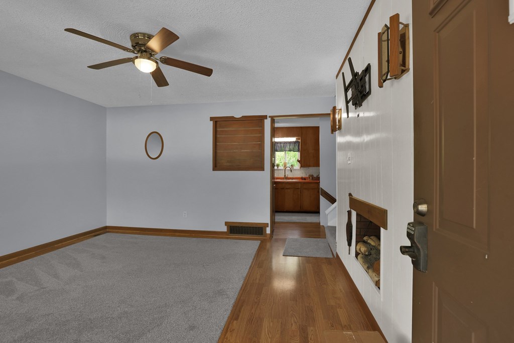 153 Templeton Terrace, Mansfield, Ohio 44904, 2 Bedrooms Bedrooms, ,1 BathroomBathrooms,Residential,For Sale,Templeton Terrace,9067278