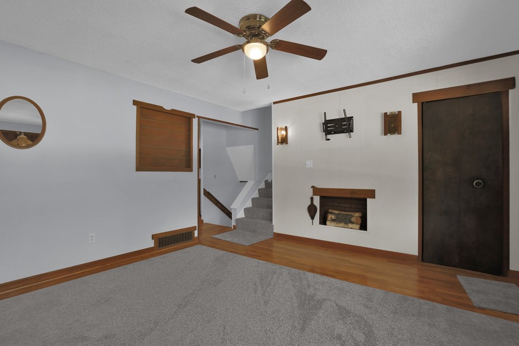 153 Templeton Terrace, Mansfield, Ohio 44904, 2 Bedrooms Bedrooms, ,1 BathroomBathrooms,Residential,For Sale,Templeton Terrace,9067278