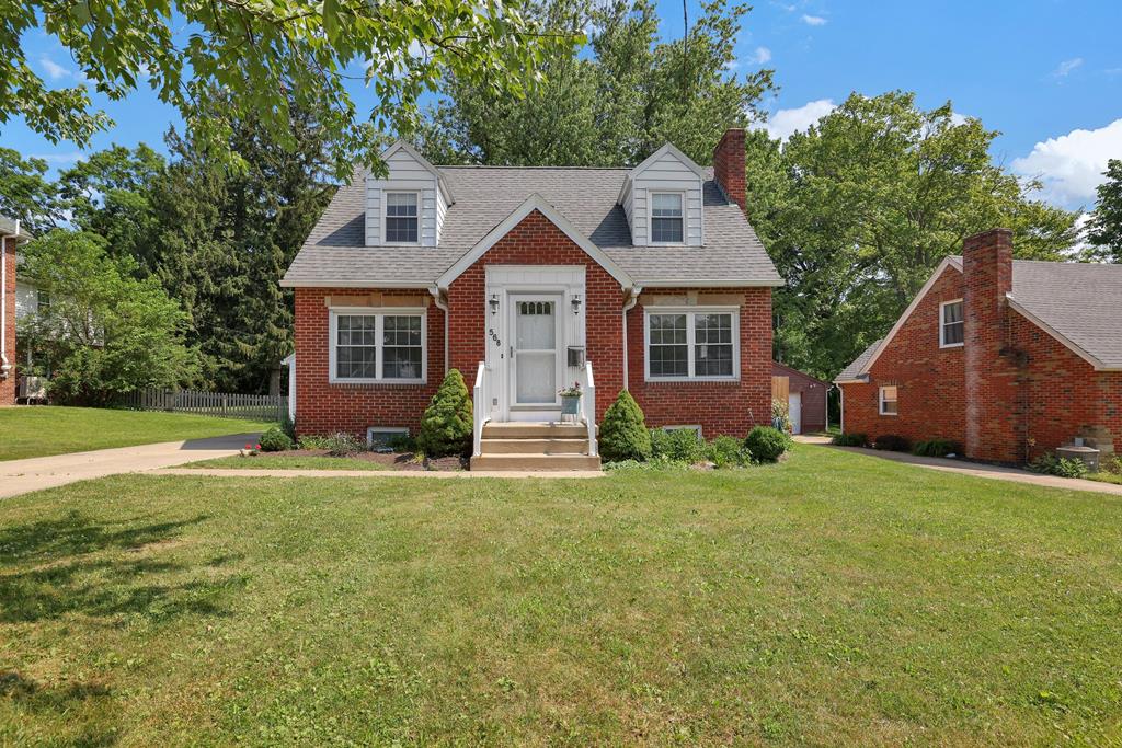 568 Glendale Boulevard, Mansfield, Ohio 44907, 3 Bedrooms Bedrooms, ,1 BathroomBathrooms,Residential,For Sale,Glendale Boulevard,9067284
