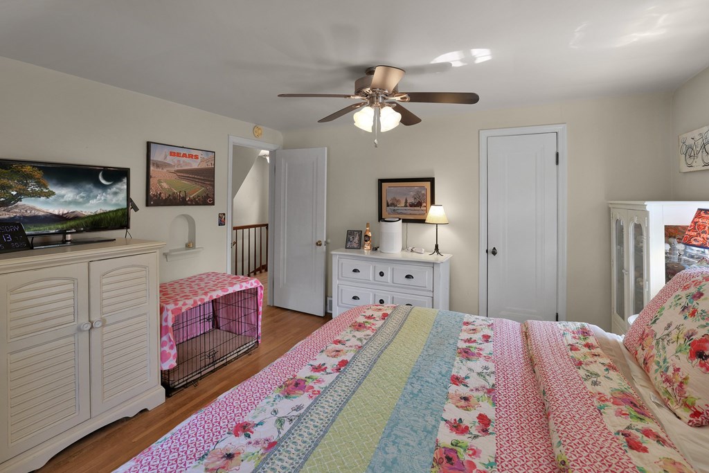 568 Glendale Boulevard, Mansfield, Ohio 44907, 3 Bedrooms Bedrooms, ,1 BathroomBathrooms,Residential,For Sale,Glendale Boulevard,9067284