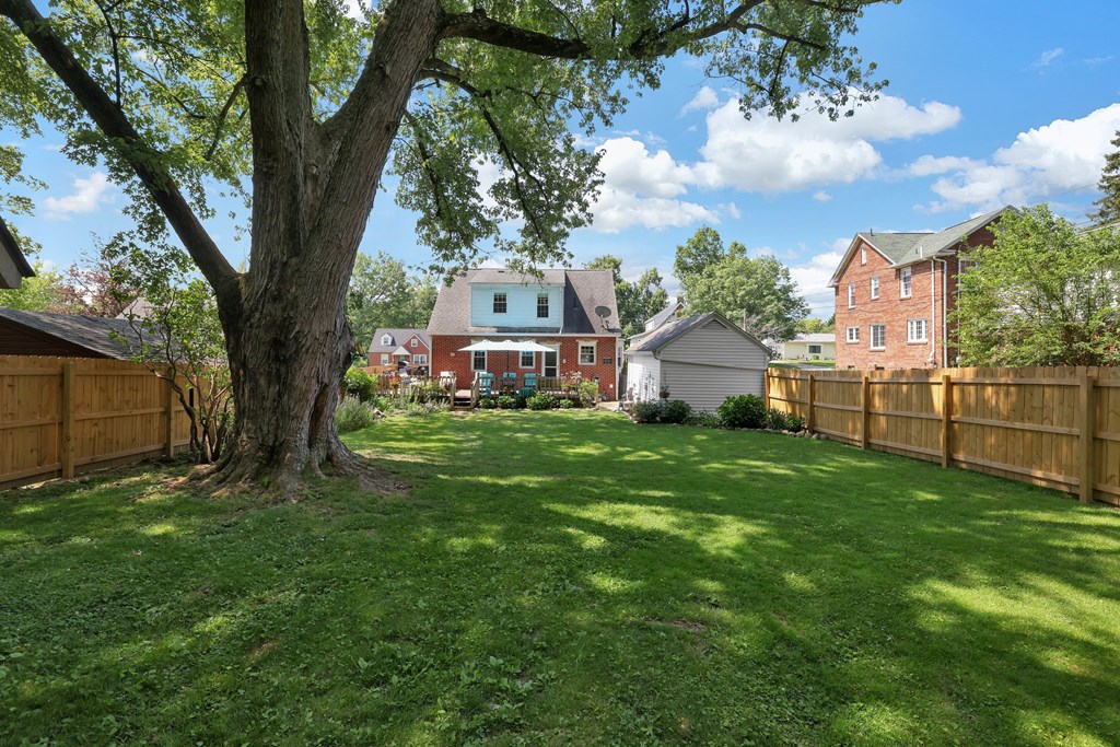 568 Glendale Boulevard, Mansfield, Ohio 44907, 3 Bedrooms Bedrooms, ,1 BathroomBathrooms,Residential,For Sale,Glendale Boulevard,9067284