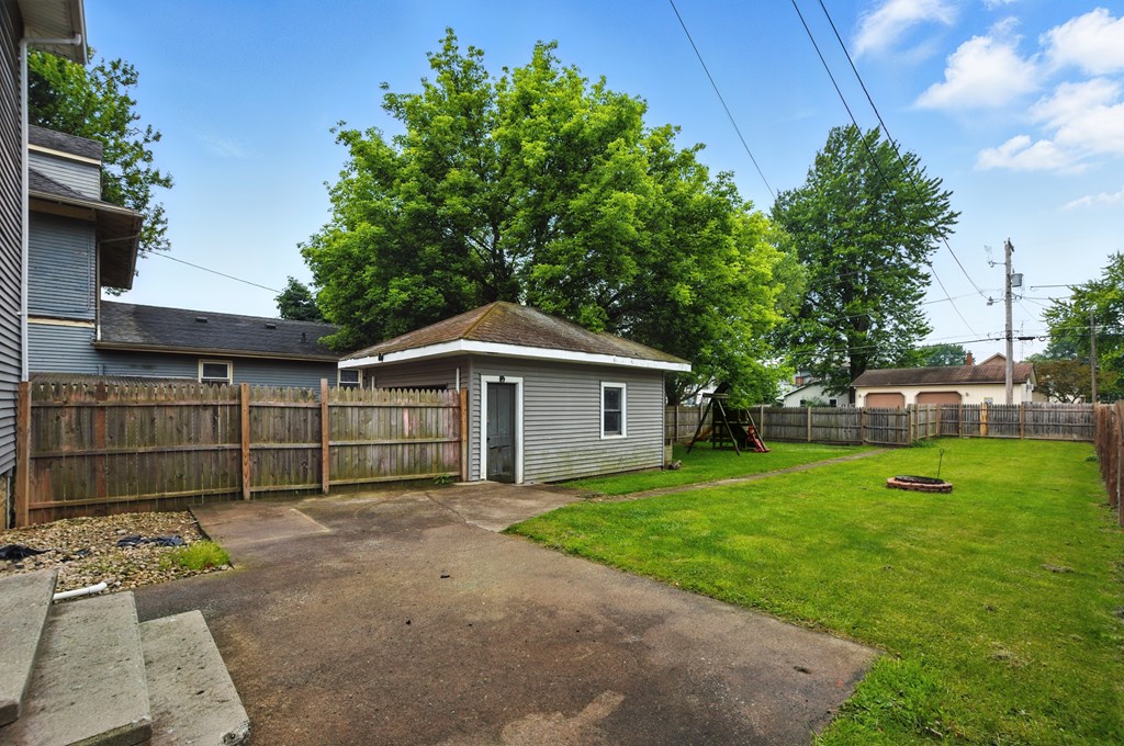 835 Roger Street, Bucyrus, Ohio 44820, 3 Bedrooms Bedrooms, ,1 BathroomBathrooms,Residential,For Sale,Roger Street,9067286