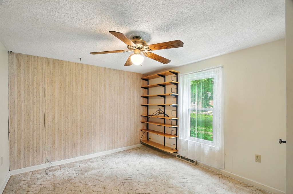 1842 Park Avenue West, Ontario, Ohio 44906, 3 Bedrooms Bedrooms, ,1 BathroomBathrooms,Residential,For Sale,Park Avenue West,9067287