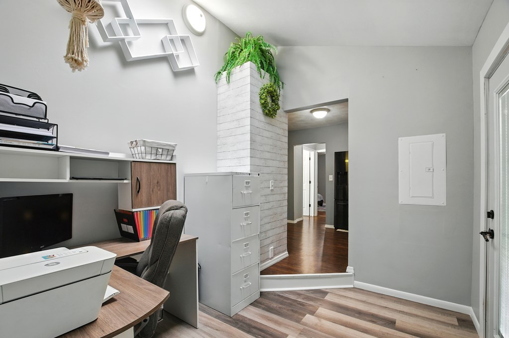 1390 Bellefontaine Avenue, Marion, Ohio 43302, 3 Bedrooms Bedrooms, ,3 BathroomsBathrooms,Residential,For Sale,Bellefontaine Avenue,9067302