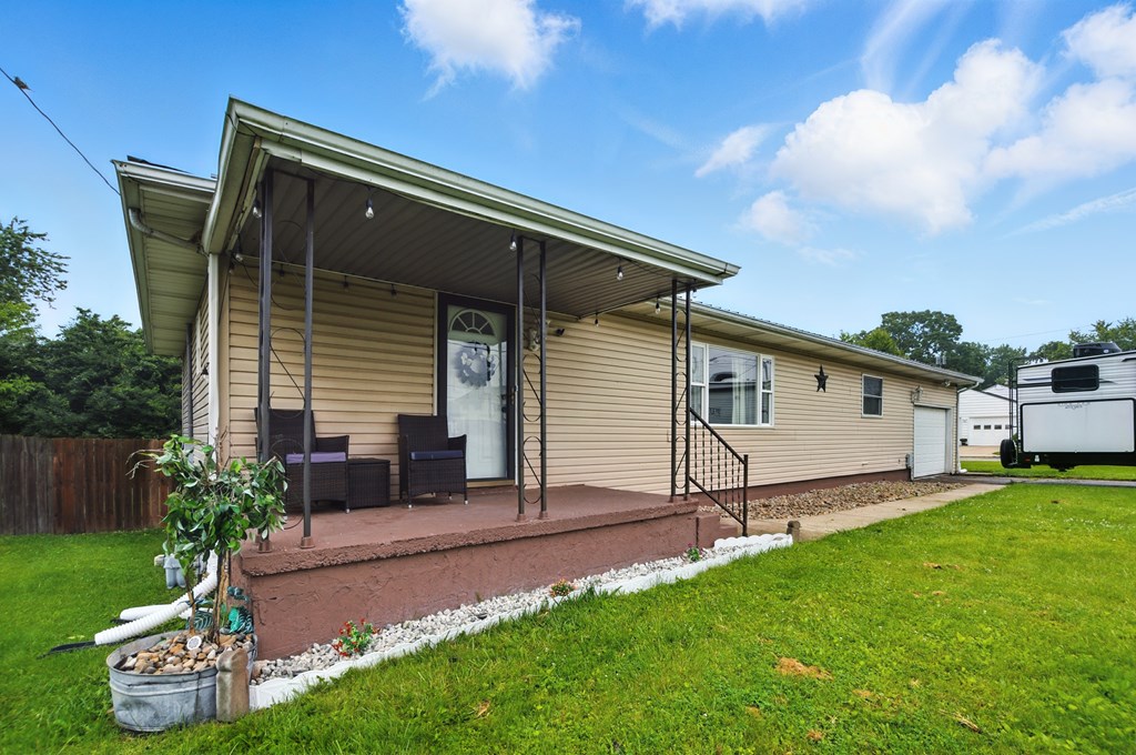 1390 Bellefontaine Avenue, Marion, Ohio 43302, 3 Bedrooms Bedrooms, ,3 BathroomsBathrooms,Residential,For Sale,Bellefontaine Avenue,9067302