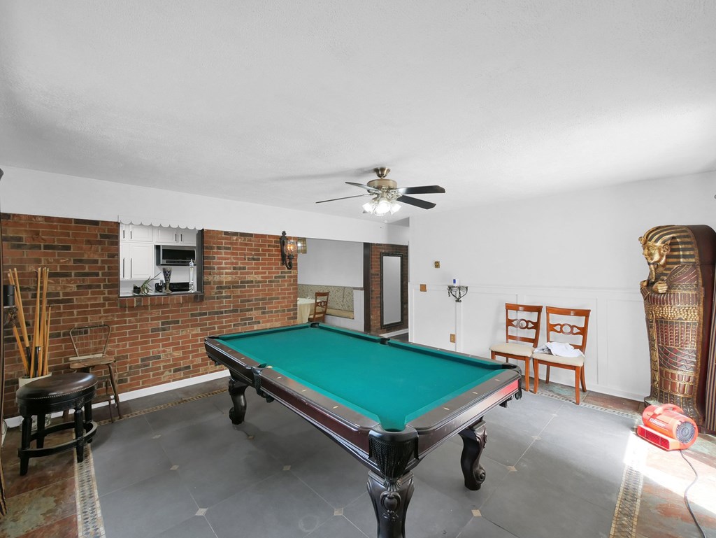 800 S Spring Road, Westerville, Ohio 43081, 5 Bedrooms Bedrooms, ,2 BathroomsBathrooms,Residential,For Sale,Spring Road,9067301