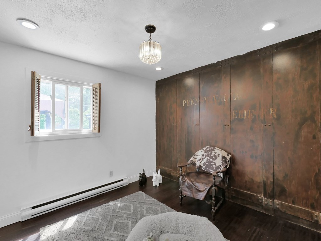 800 S Spring Road, Westerville, Ohio 43081, 5 Bedrooms Bedrooms, ,2 BathroomsBathrooms,Residential,For Sale,Spring Road,9067301