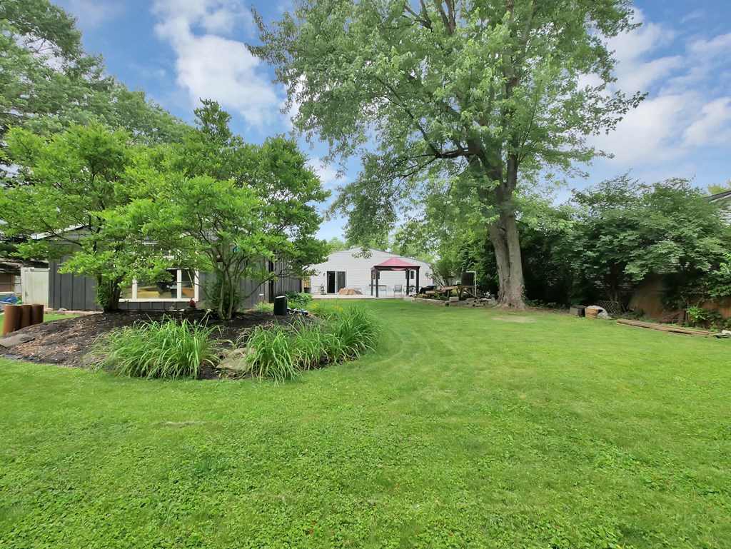 800 S Spring Road, Westerville, Ohio 43081, 5 Bedrooms Bedrooms, ,2 BathroomsBathrooms,Residential,For Sale,Spring Road,9067301