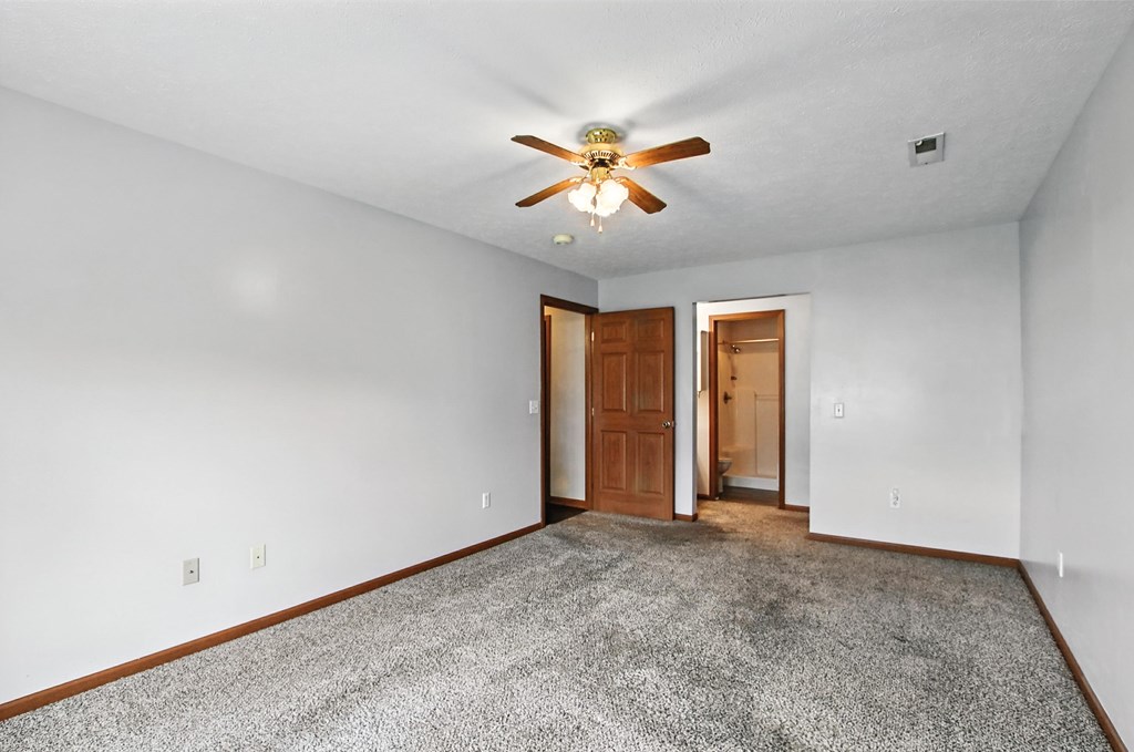 727 Villa Drive, Ontario, Ohio 44906, 2 Bedrooms Bedrooms, ,2 BathroomsBathrooms,Residential,For Sale,Villa Drive,9067311