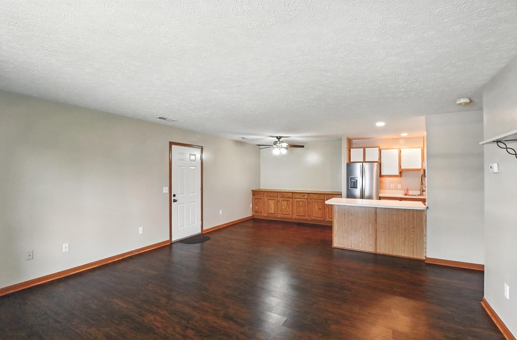 727 Villa Drive, Ontario, Ohio 44906, 2 Bedrooms Bedrooms, ,2 BathroomsBathrooms,Residential,For Sale,Villa Drive,9067311