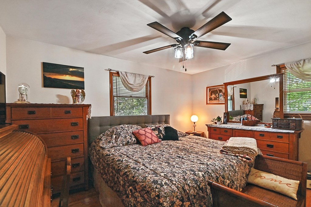155 W Smiley Avenue, Shelby, Ohio 44875, 4 Bedrooms Bedrooms, ,2 BathroomsBathrooms,Residential,For Sale,Smiley Avenue,9067313