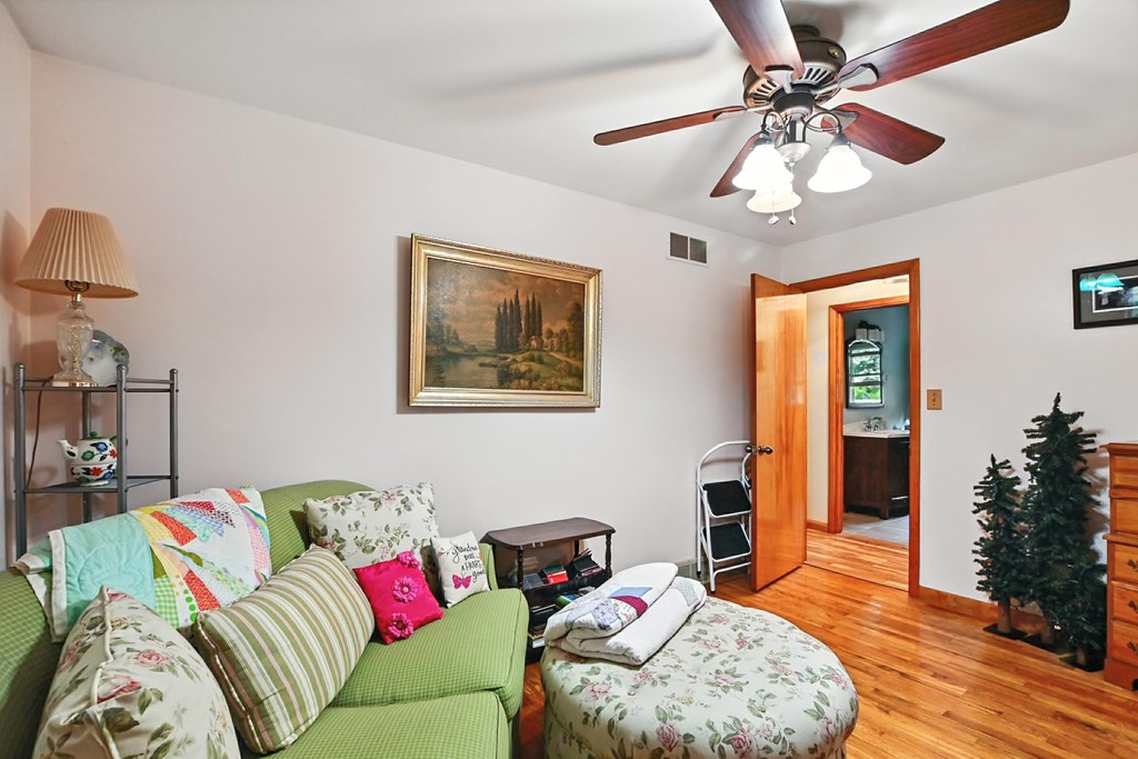 155 W Smiley Avenue, Shelby, Ohio 44875, 4 Bedrooms Bedrooms, ,2 BathroomsBathrooms,Residential,For Sale,Smiley Avenue,9067313