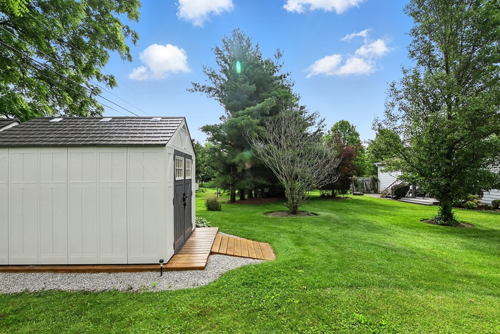 155 W Smiley Avenue, Shelby, Ohio 44875, 4 Bedrooms Bedrooms, ,2 BathroomsBathrooms,Residential,For Sale,Smiley Avenue,9067313