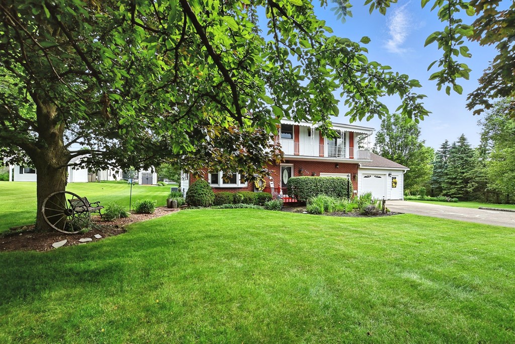 155 W Smiley Avenue, Shelby, Ohio 44875, 4 Bedrooms Bedrooms, ,2 BathroomsBathrooms,Residential,For Sale,Smiley Avenue,9067313