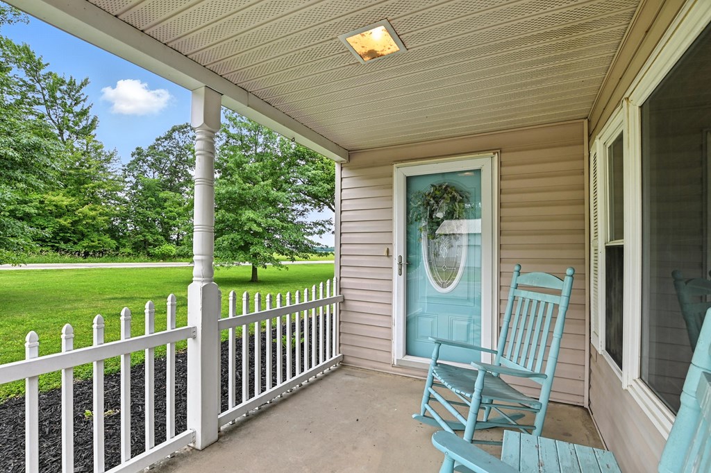 4544 Hook Road, Crestline, Ohio 44827, 4 Bedrooms Bedrooms, ,2 BathroomsBathrooms,Residential,For Sale,Hook Road,9067323