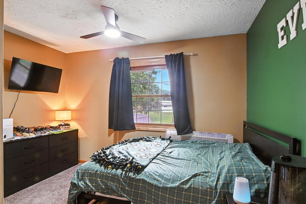 290 Oxford Road, Lexington, Ohio 44904, 3 Bedrooms Bedrooms, ,1 BathroomBathrooms,Residential,For Sale,Oxford Road,9067345