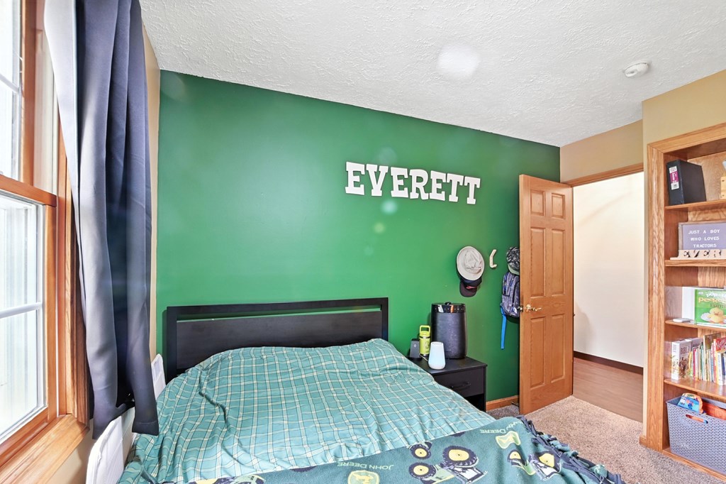 290 Oxford Road, Lexington, Ohio 44904, 3 Bedrooms Bedrooms, ,1 BathroomBathrooms,Residential,For Sale,Oxford Road,9067345