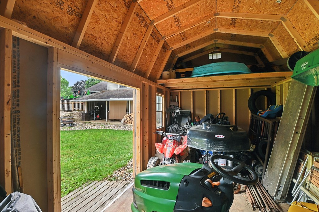 290 Oxford Road, Lexington, Ohio 44904, 3 Bedrooms Bedrooms, ,1 BathroomBathrooms,Residential,For Sale,Oxford Road,9067345