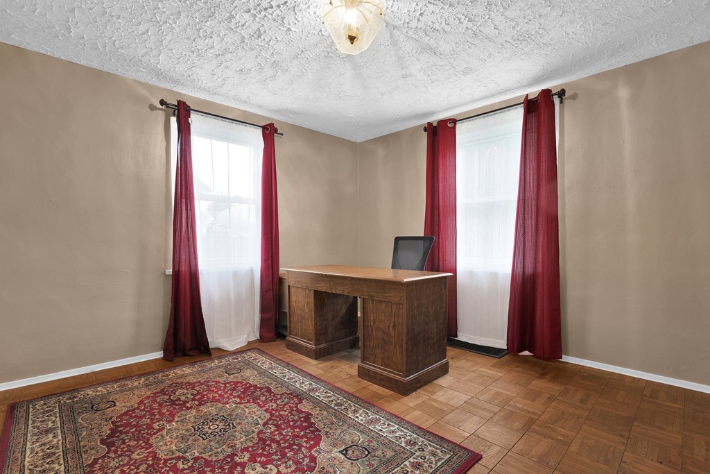 283 Reform Street, Mansfield, Ohio 44902, 2 Bedrooms Bedrooms, ,1 BathroomBathrooms,Residential,For Sale,Reform Street,9067359