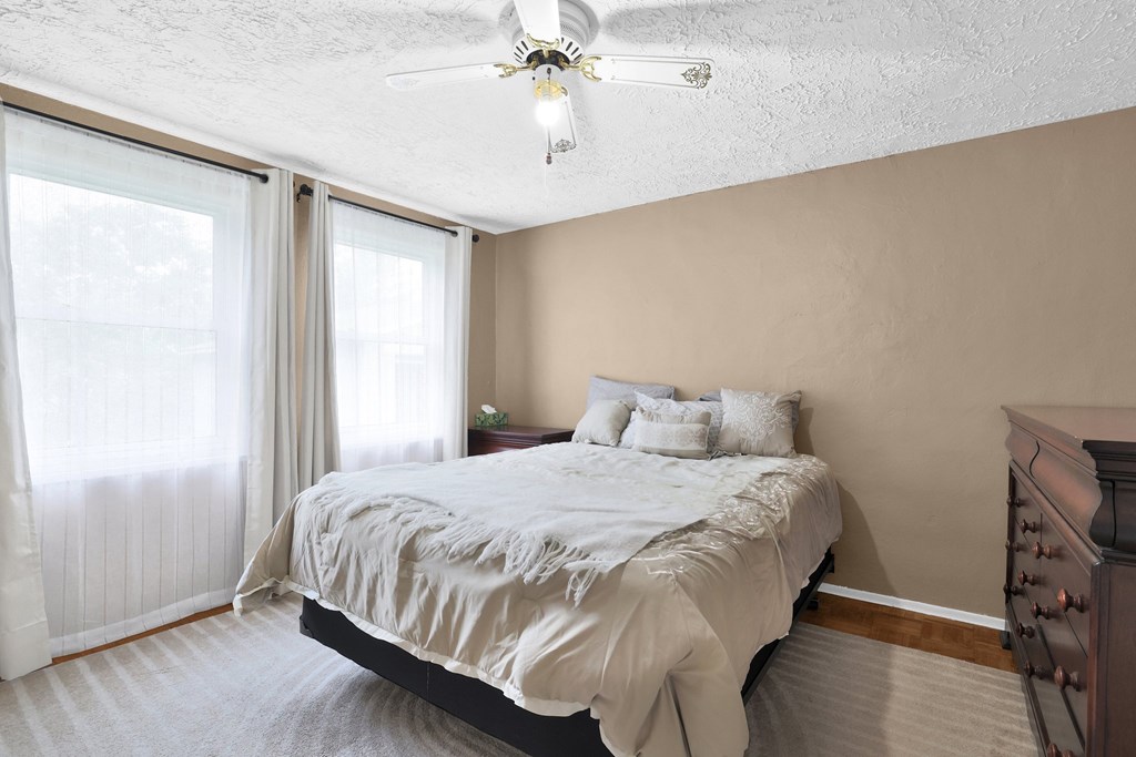 283 Reform Street, Mansfield, Ohio 44902, 2 Bedrooms Bedrooms, ,1 BathroomBathrooms,Residential,For Sale,Reform Street,9067359