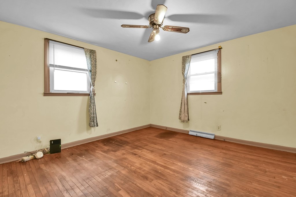 1032 Dawsett Avenue, Galion, Ohio 44833, 3 Bedrooms Bedrooms, ,1 BathroomBathrooms,Residential,For Sale,Dawsett Avenue,9066384