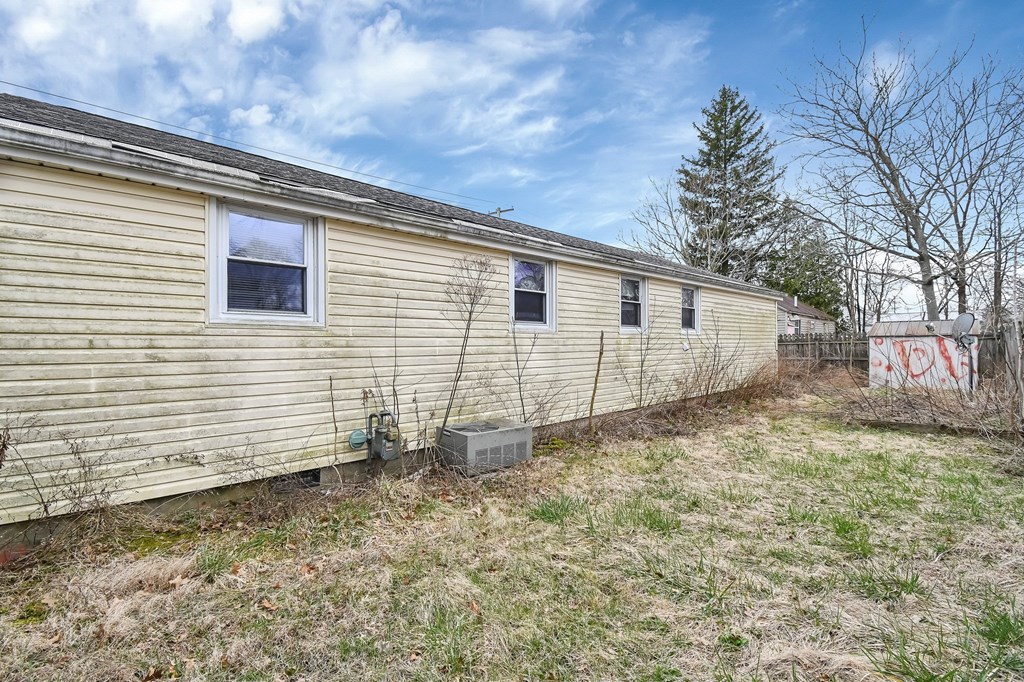1032 Dawsett Avenue, Galion, Ohio 44833, 3 Bedrooms Bedrooms, ,1 BathroomBathrooms,Residential,For Sale,Dawsett Avenue,9066384