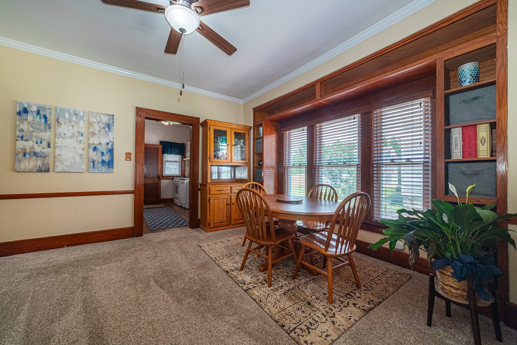 13 E Jefferson Street, Shelby, Ohio 44875, 2 Bedrooms Bedrooms, ,1 BathroomBathrooms,Residential,For Sale,Jefferson Street,9067373