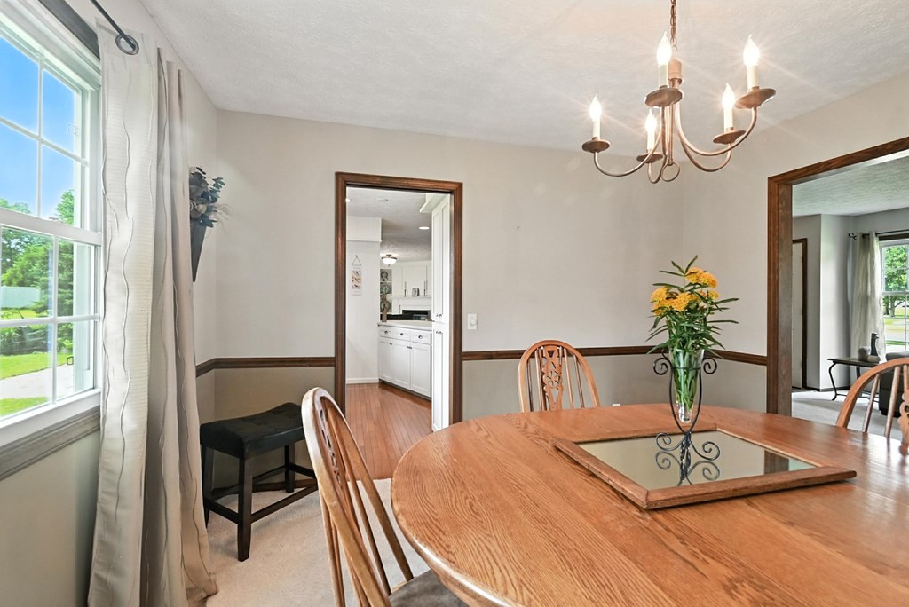 655 Sequoia Lane, Mansfield, Ohio 44904, 3 Bedrooms Bedrooms, ,2 BathroomsBathrooms,Residential,For Sale,Sequoia Lane,9067372