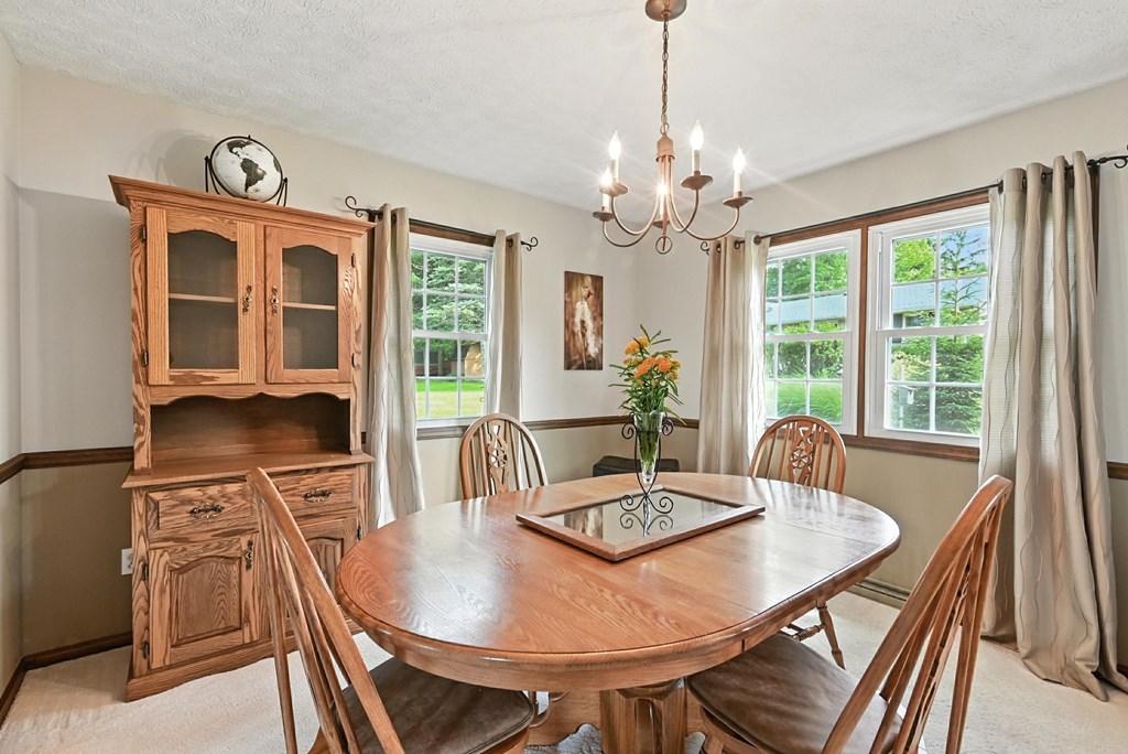 655 Sequoia Lane, Mansfield, Ohio 44904, 3 Bedrooms Bedrooms, ,2 BathroomsBathrooms,Residential,For Sale,Sequoia Lane,9067372