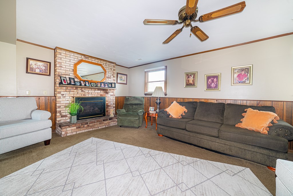 221 Joelynn Drive, Shelby, Ohio 44875, 3 Bedrooms Bedrooms, ,2 BathroomsBathrooms,Residential,For Sale,Joelynn Drive,9067375