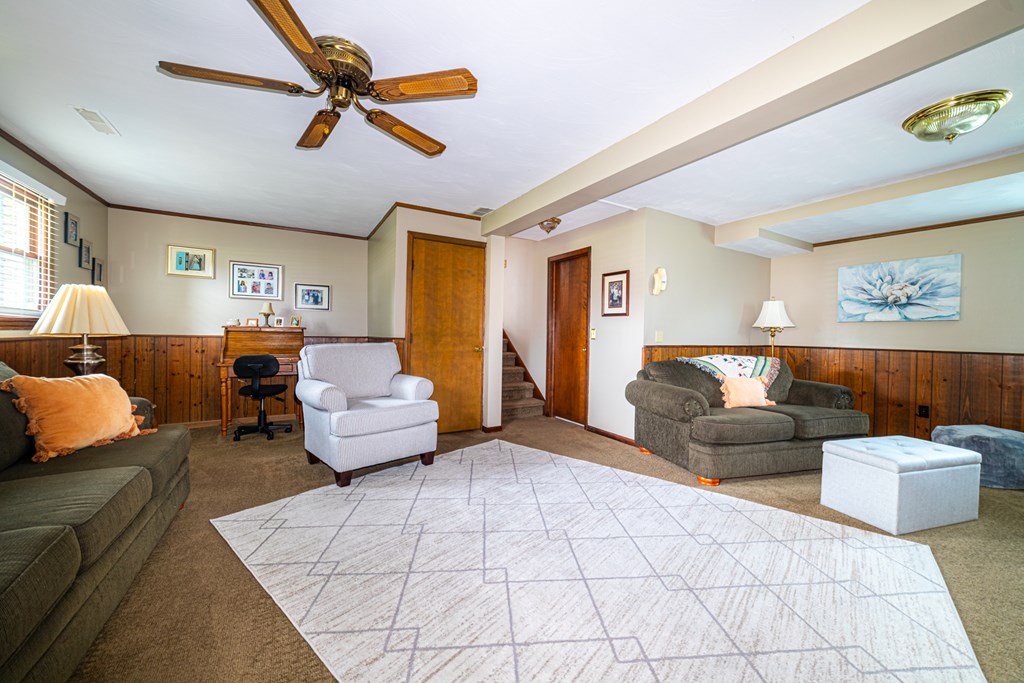 221 Joelynn Drive, Shelby, Ohio 44875, 3 Bedrooms Bedrooms, ,2 BathroomsBathrooms,Residential,For Sale,Joelynn Drive,9067375